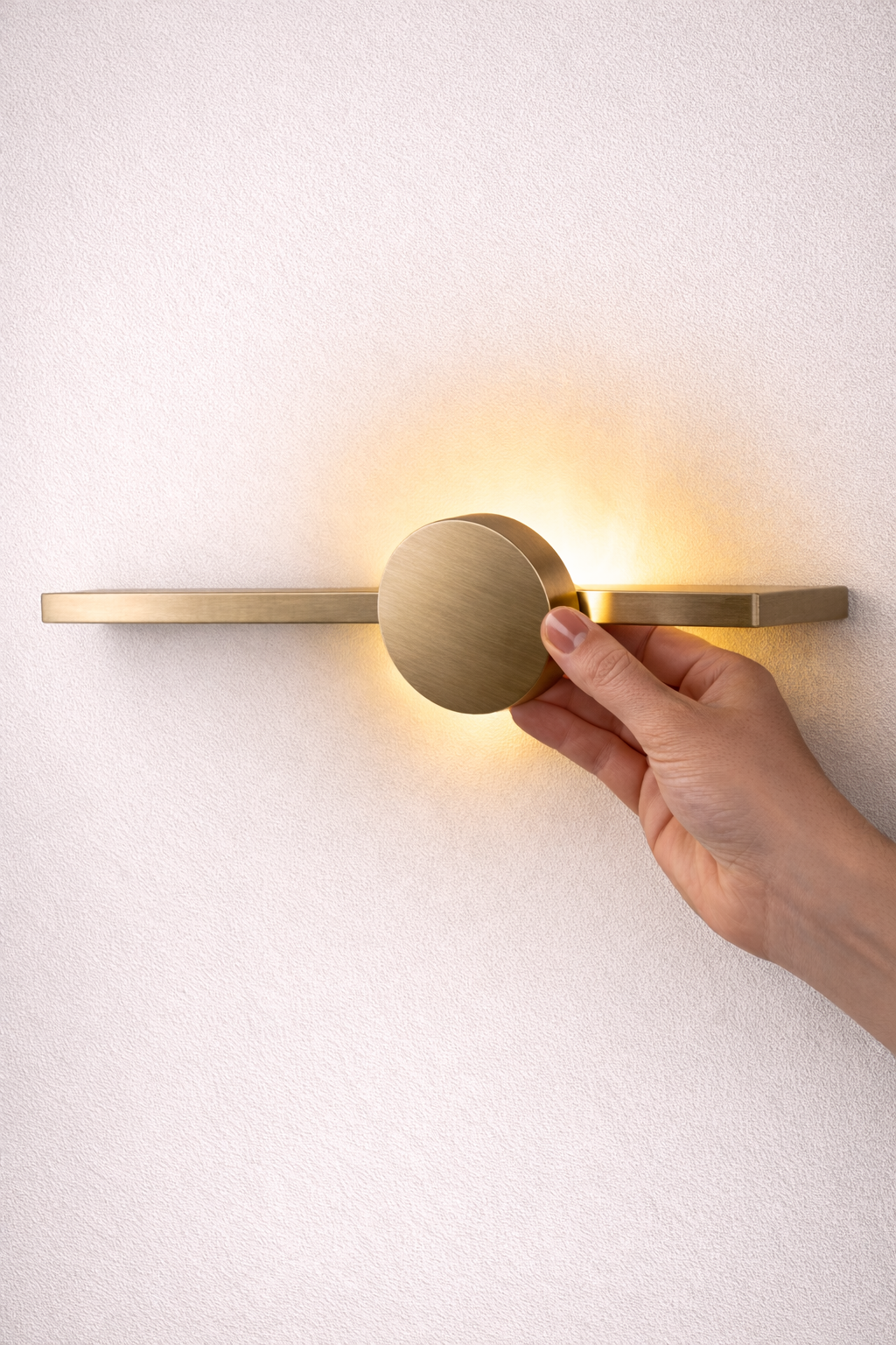 Halo Line Gold Reflektörlü Aplik