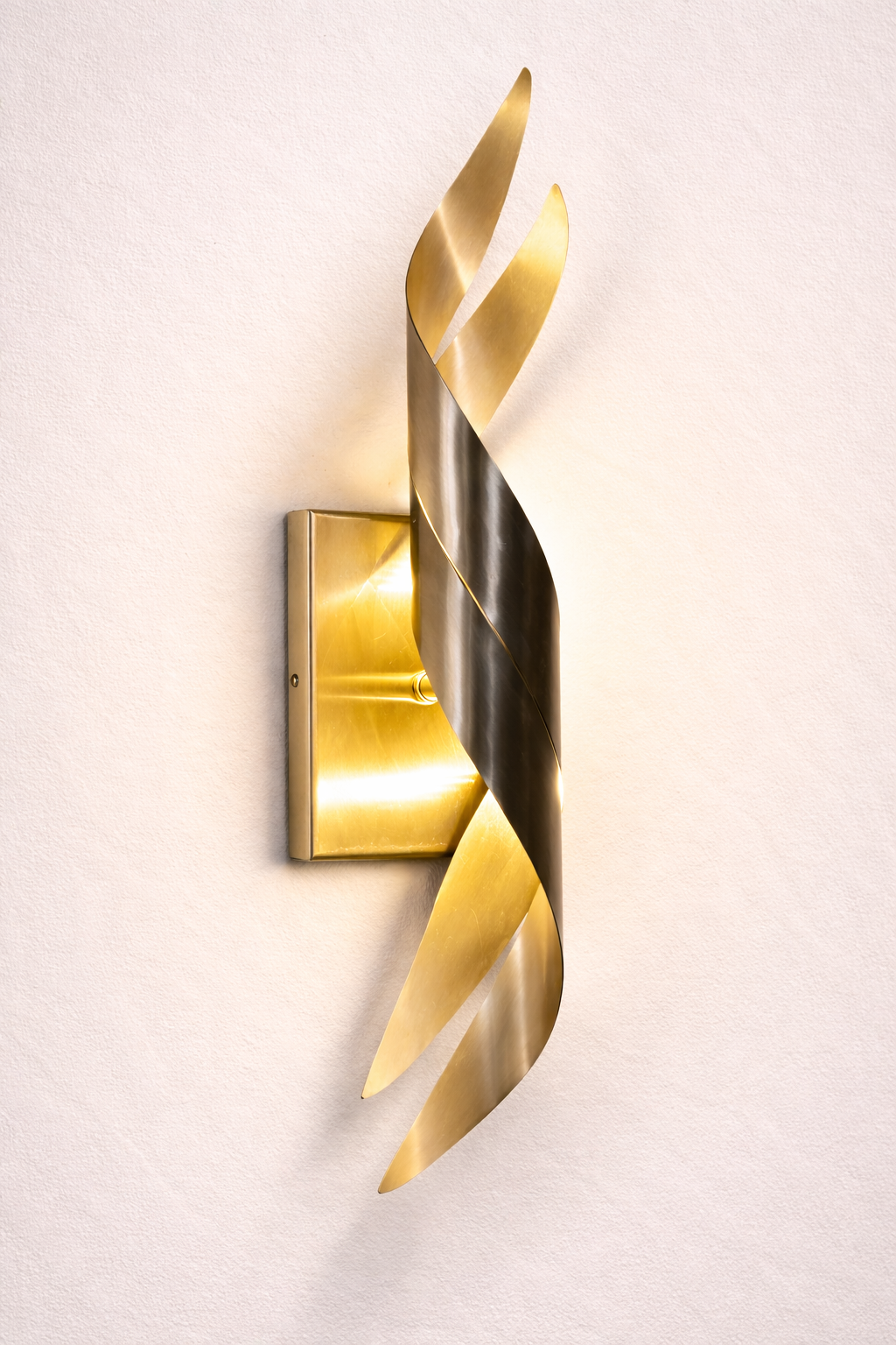 Vortex Duvar Aplik - 2